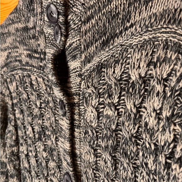 The Limited Green and Gray Textured Cardigan - Picture 5 of 7